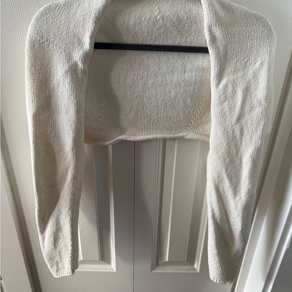 OAK + FORT Cream Women's Shrug